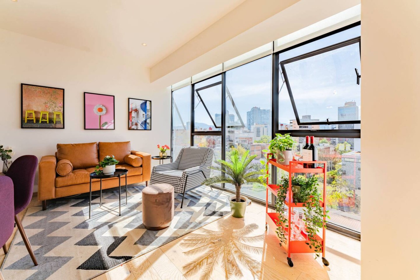 City Views, Private Terrace in Trendy Roma